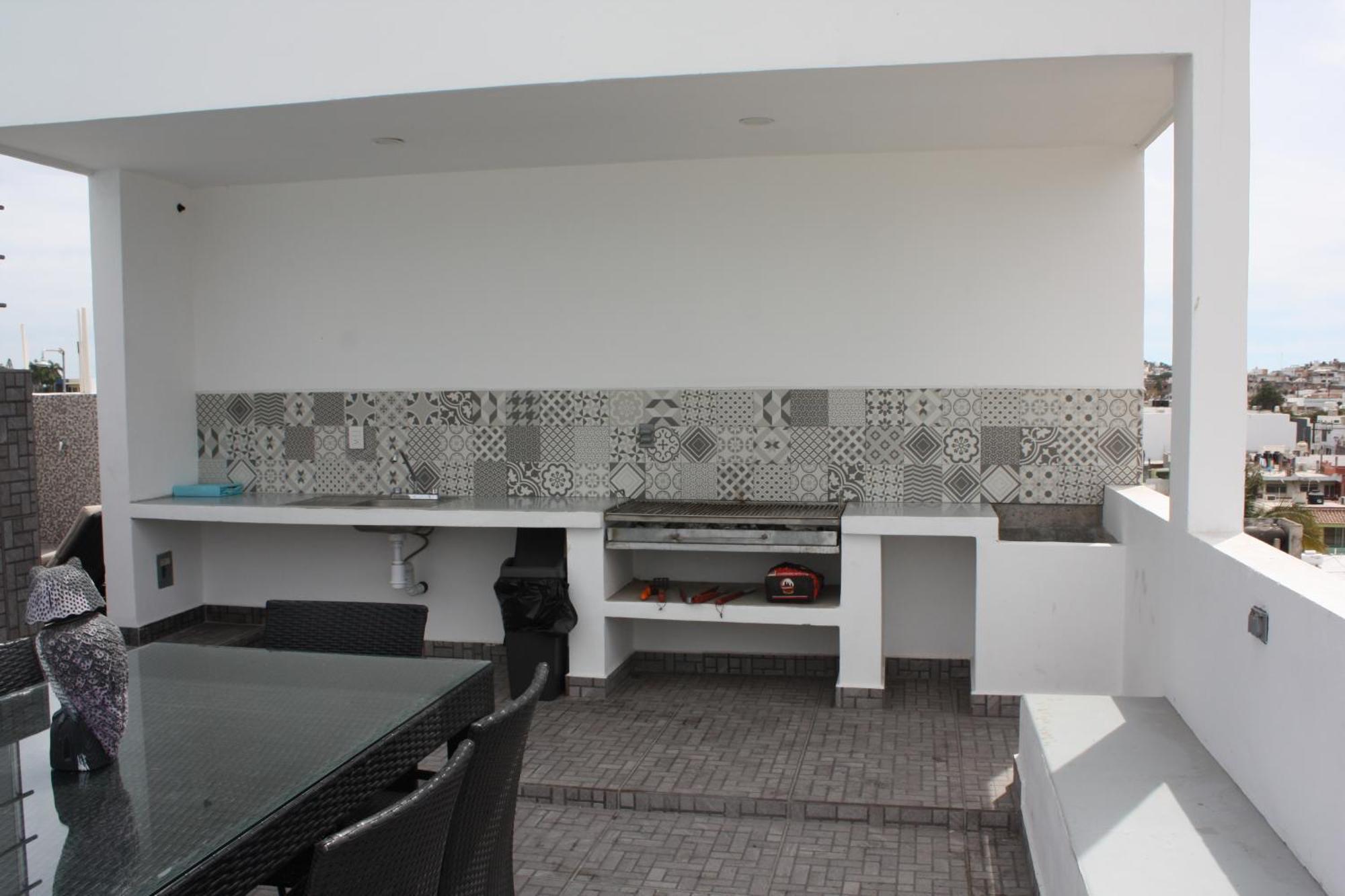 2Br/2Ba Condo 1 Block To Ocean! - Unit 3 Mazatlán Exteriér fotografie