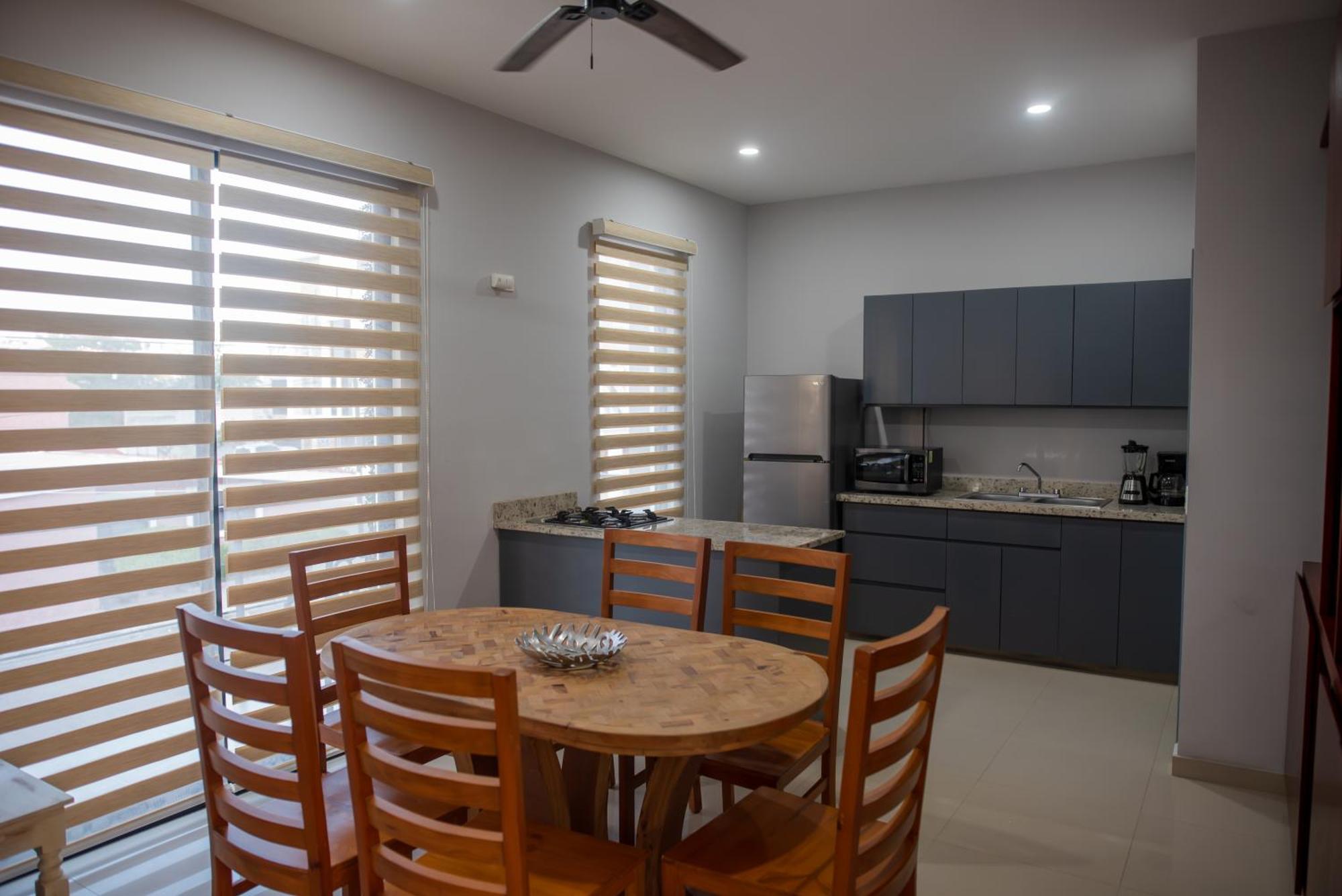 2Br/2Ba Condo 1 Block To Ocean! - Unit 3 Mazatlán Exteriér fotografie
