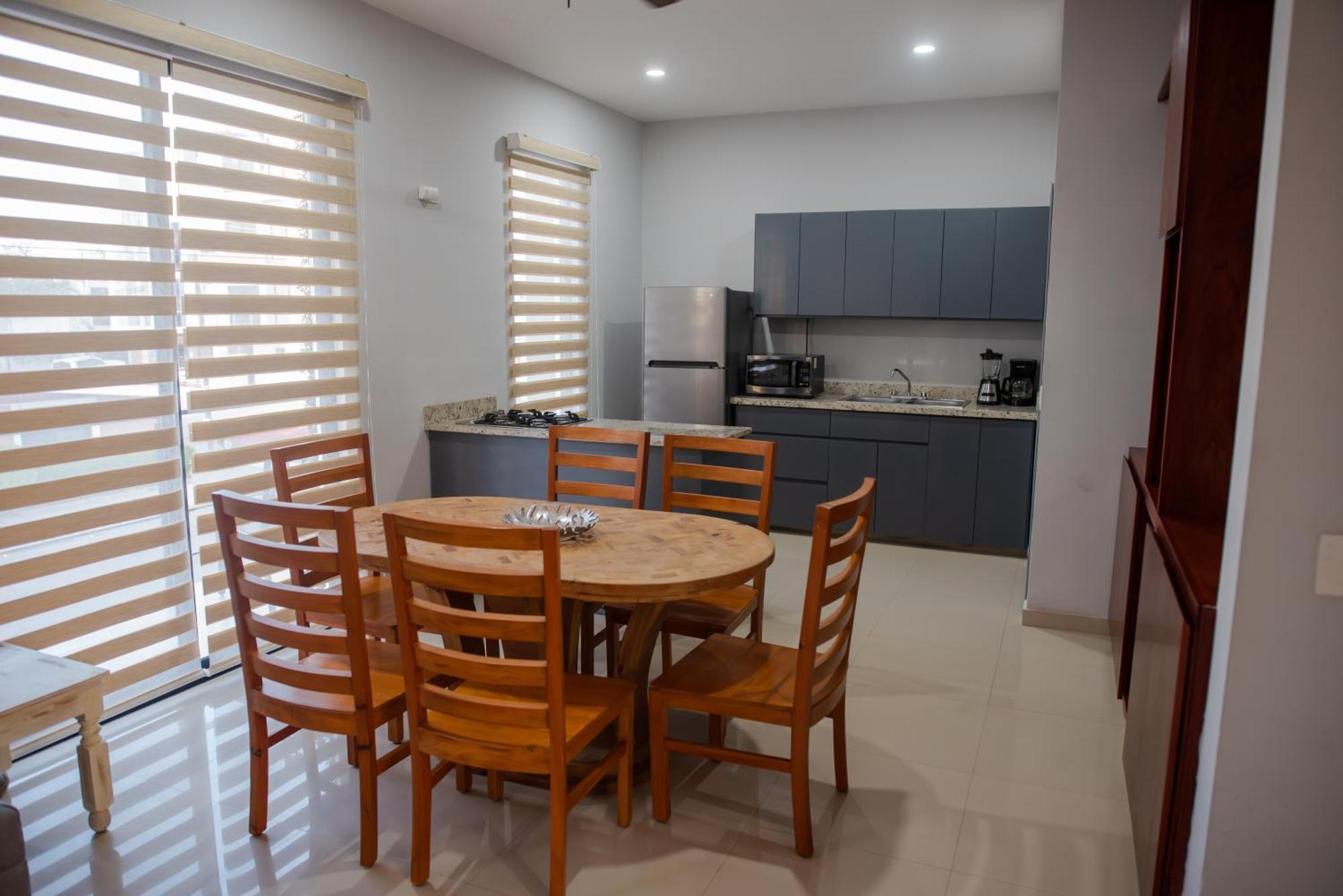 2Br/2Ba Condo 1 Block To Ocean! - Unit 3 Mazatlán Exteriér fotografie